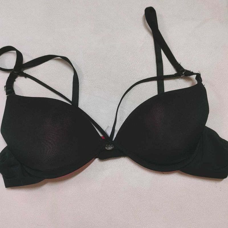 Wonderbra Bra