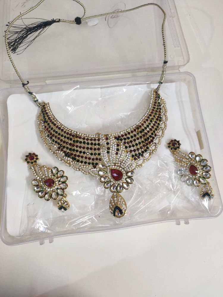 Kundan Necklace Set