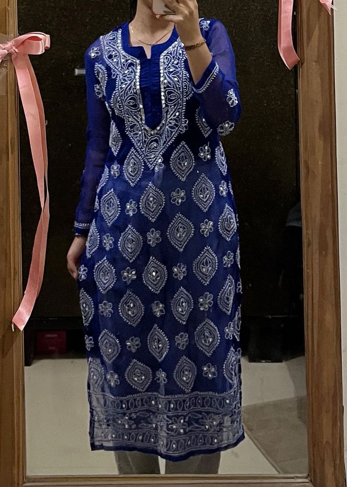 Chikankari Kurti With Mirror Work
