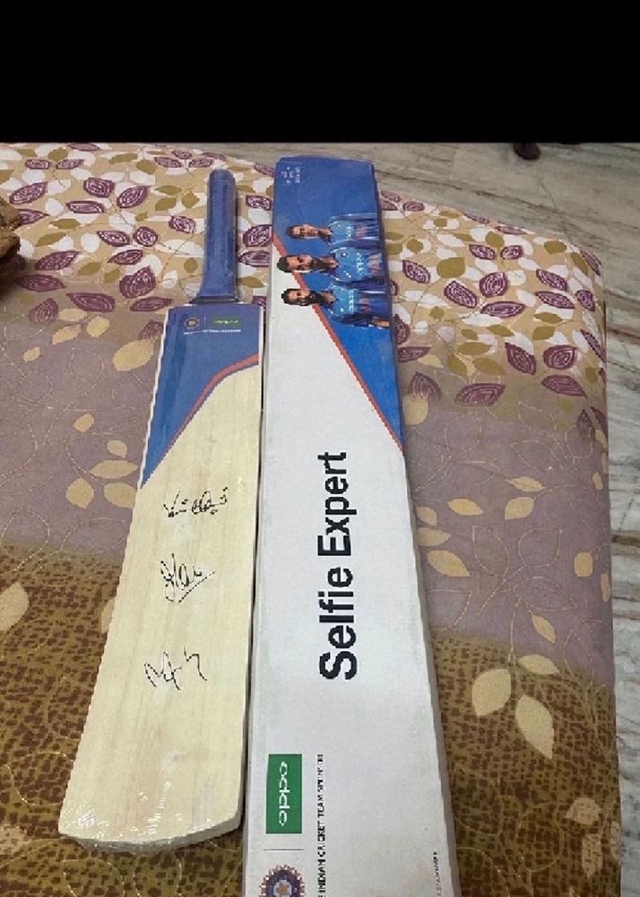 Oppo Bat With Autographed By 3 Cricketers