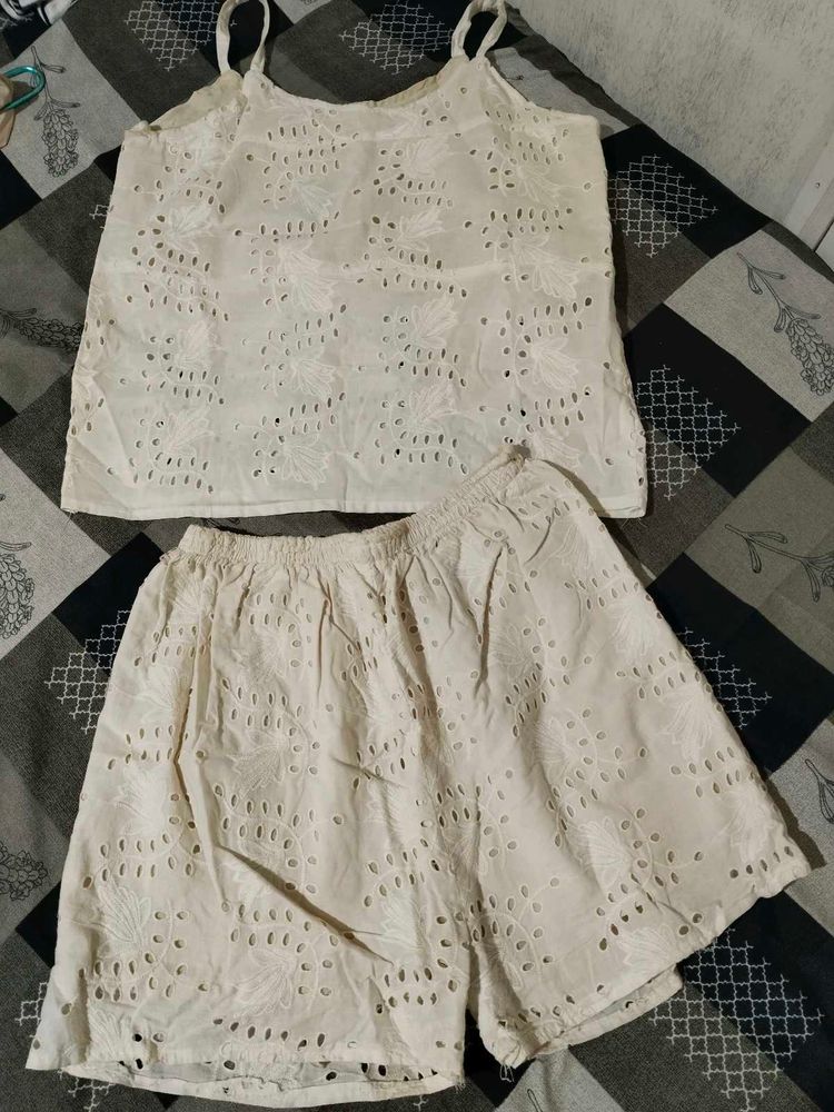 Offer Coords Set Eyelet Tank &amp; Shorts Se