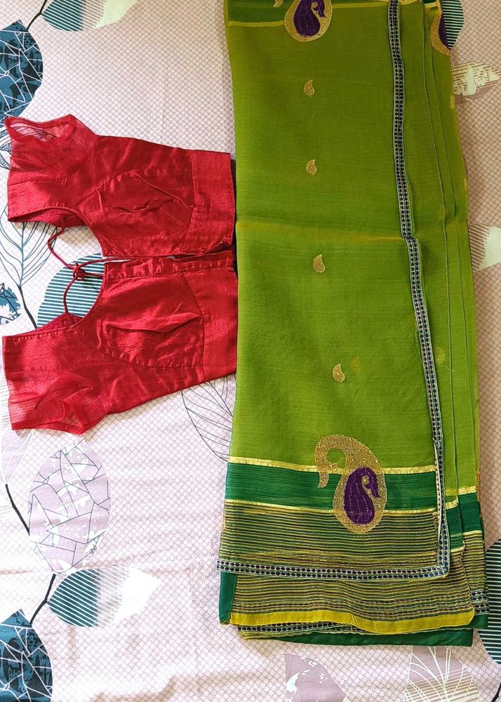 Green &amp; Red Saree with blouse
