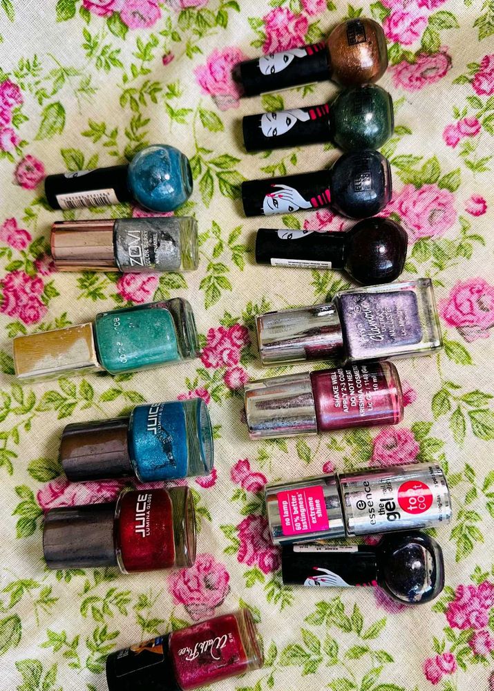 Nail Polish 14 Bottles