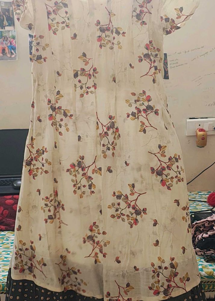 White Kurti