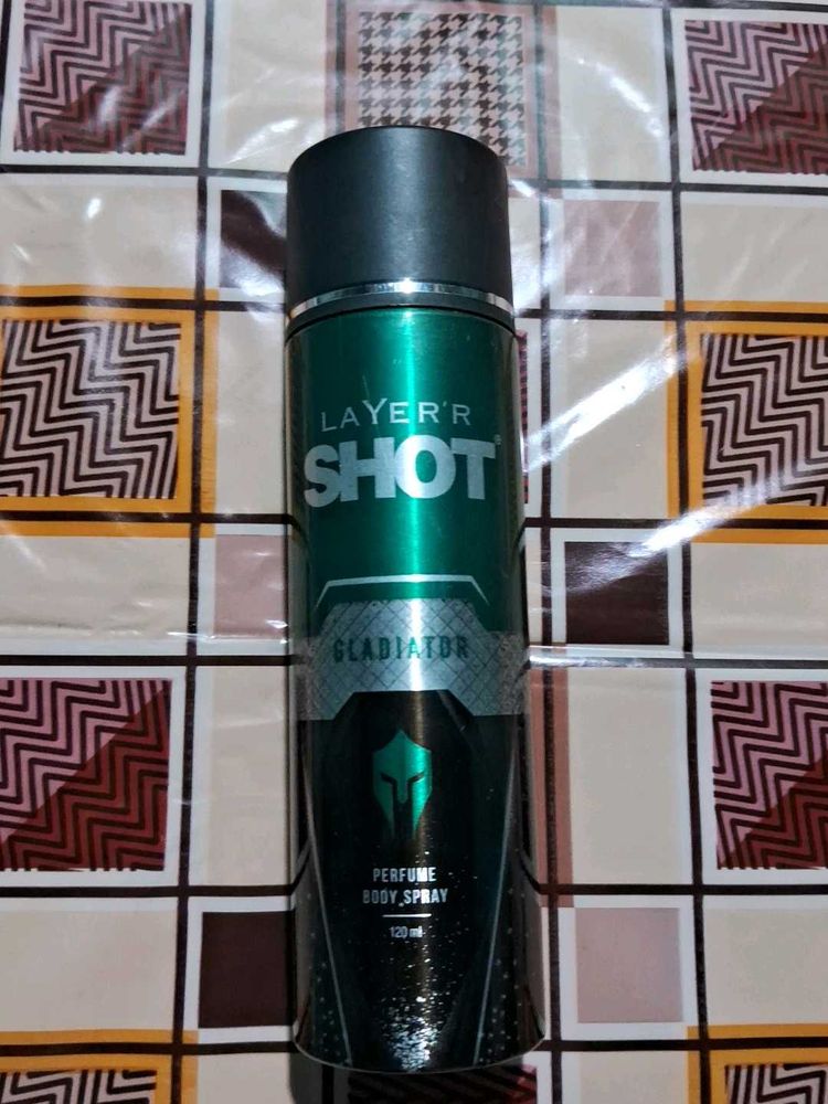 Layer&#39;r SHOT Gladiator Perfume