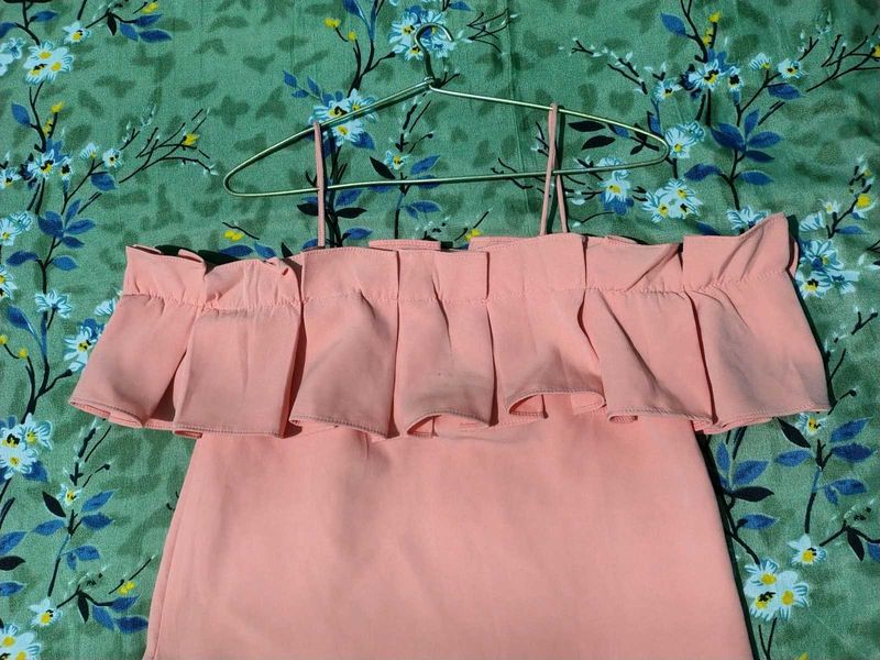 Elegant Off Solder Top💕 ( Women&#39;s)