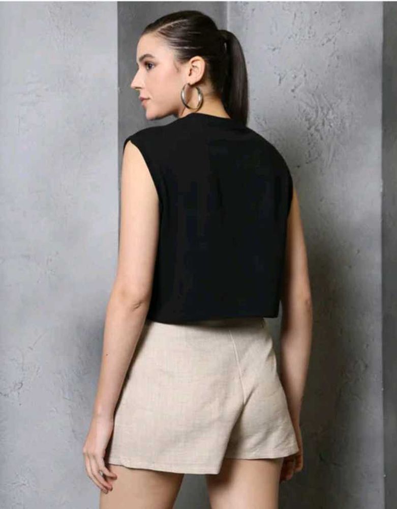 Sleeveless Black Crop Top