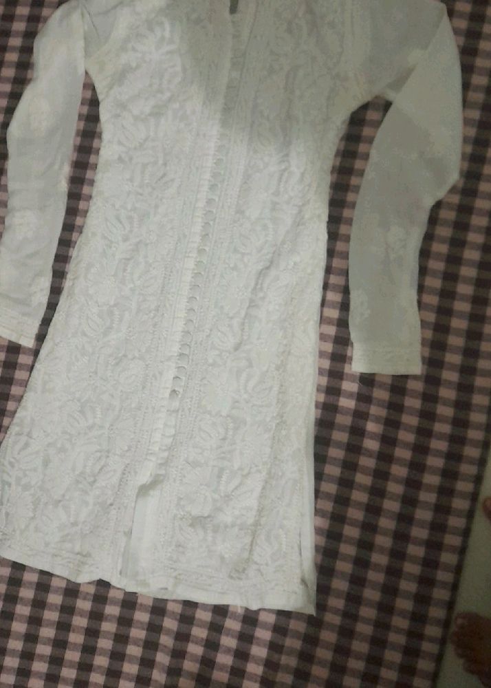 White Chicken Kari Kurta.🤍