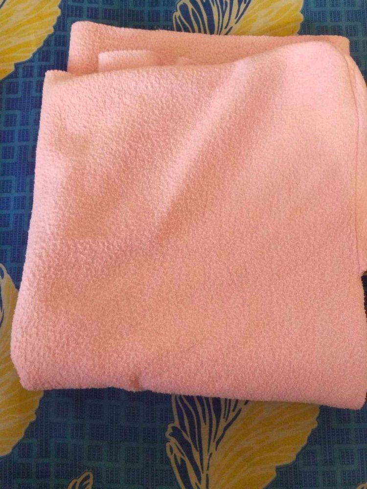 Pink Throw baby holding Blanket