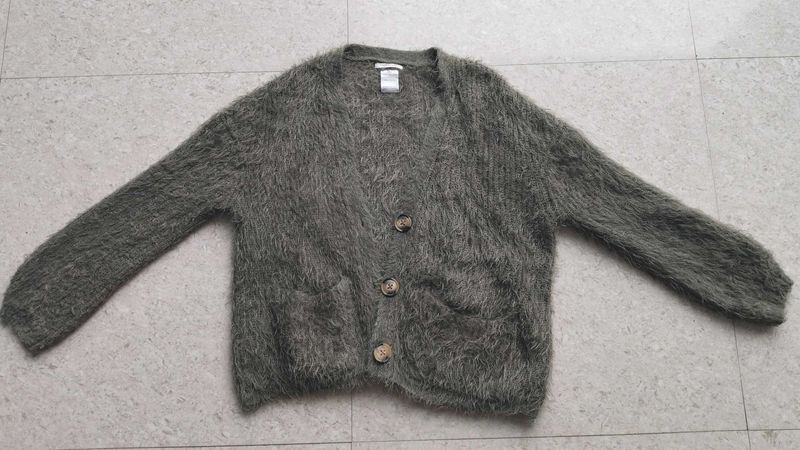 ZARA CARDIGAN 🌚🌼🐢