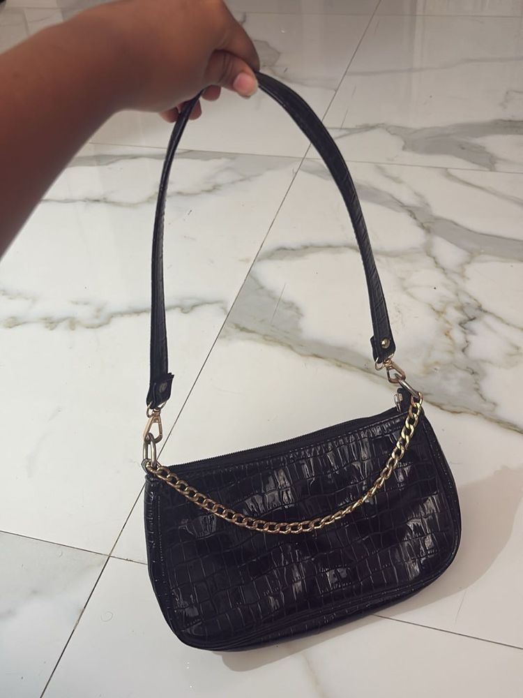 Black Shoulder Bag