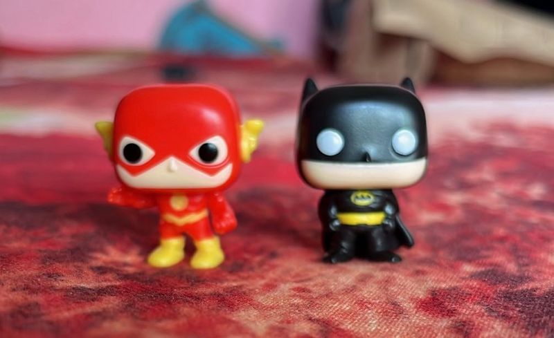 KINDER JOY DC EDITION