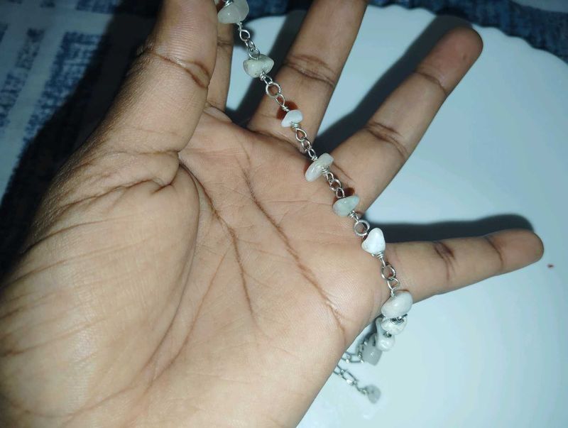 Gemstone Bracelet White