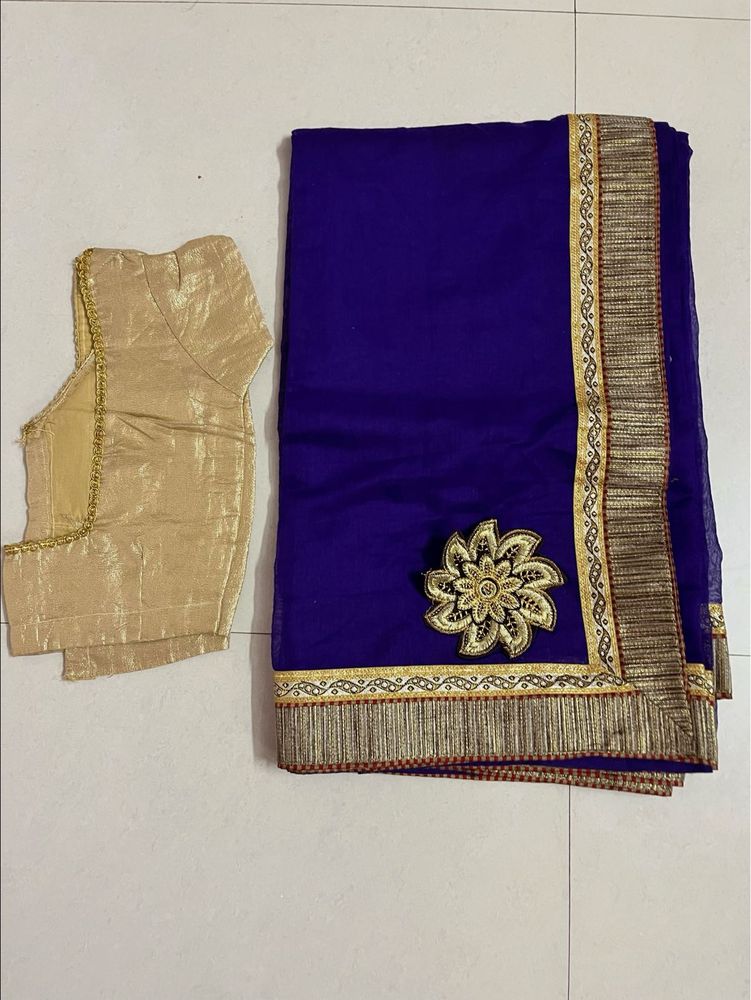 saree with stich blouse