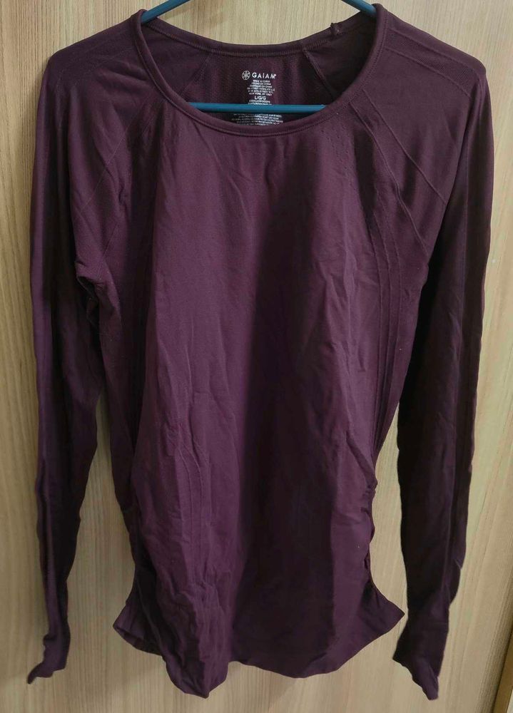 GAIAM Purple Long Sleeve tshirt