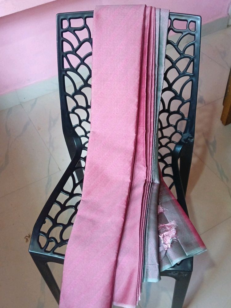 Mauve Multi Colour Saree With Blouse Piece