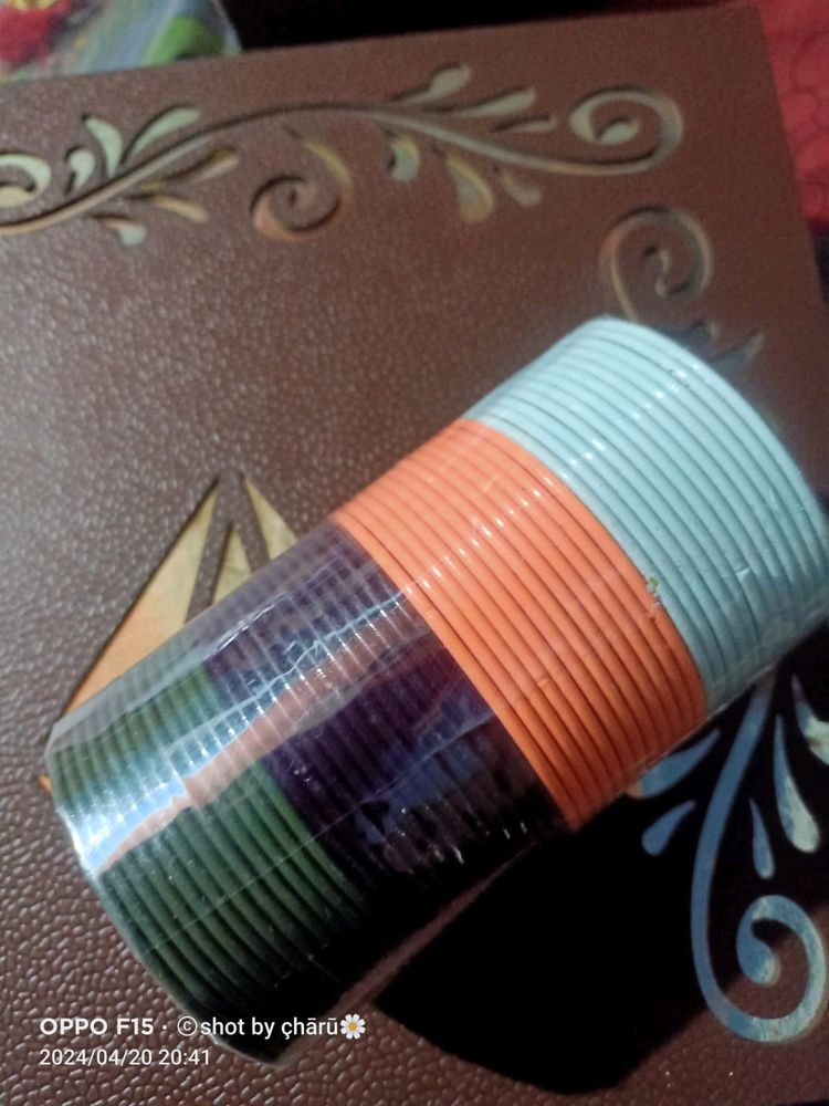 HSBangles For Girls  *bargaining Only Cash..