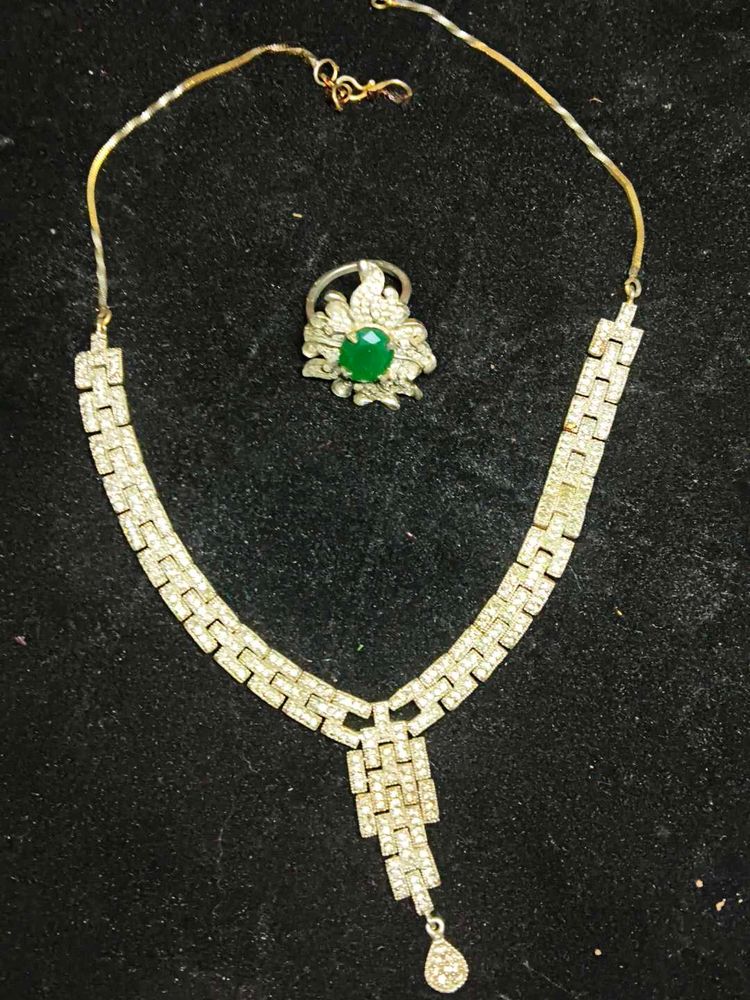 Vintage Necklace &amp; Ring Set