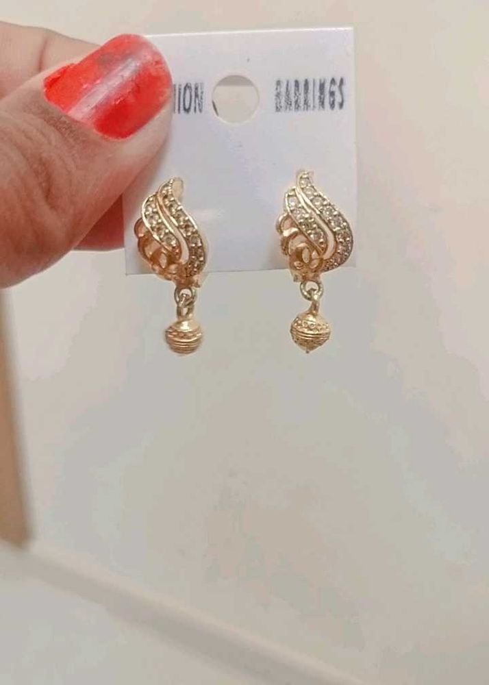 Golden Colour Earrings