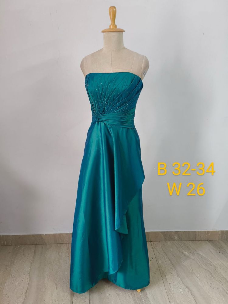 Elegant Teal Evening Gown