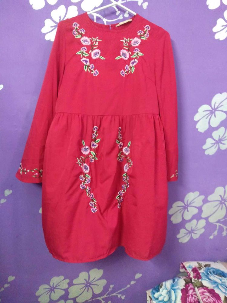Elegant Red Dress For Girls