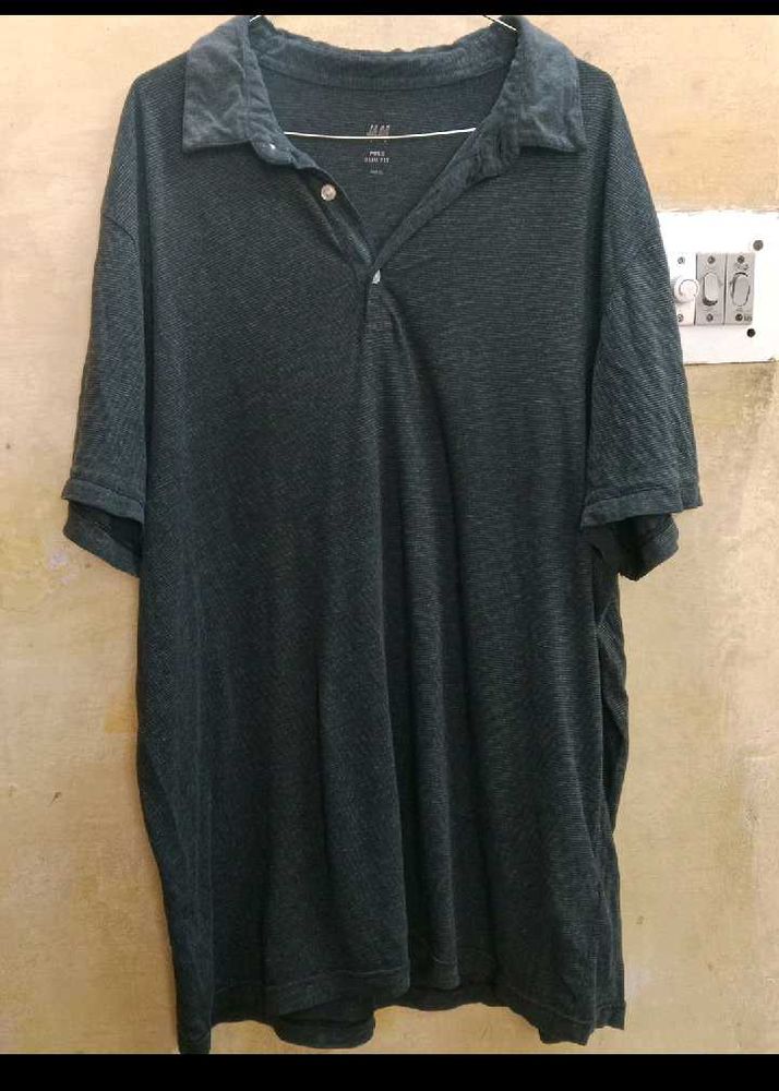 H&amp;M Men&#39;s Grey Tshirt XL