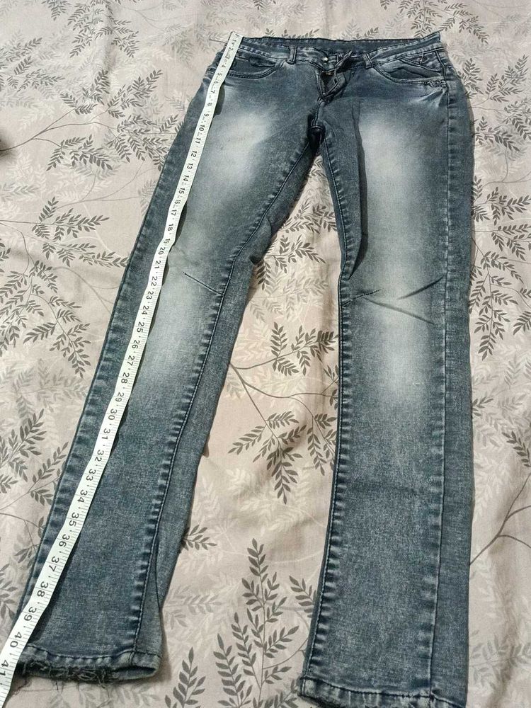 Jeans Pant 👖size Small