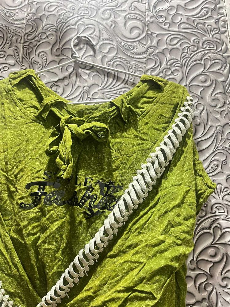 Green Style Fashion T-Shirt