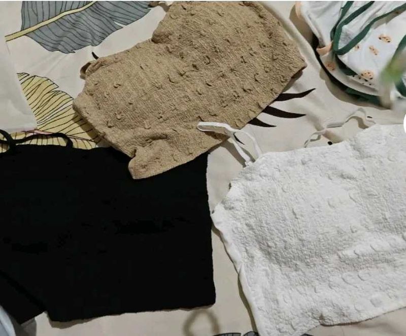 Cute Cropped Tank Tops Set