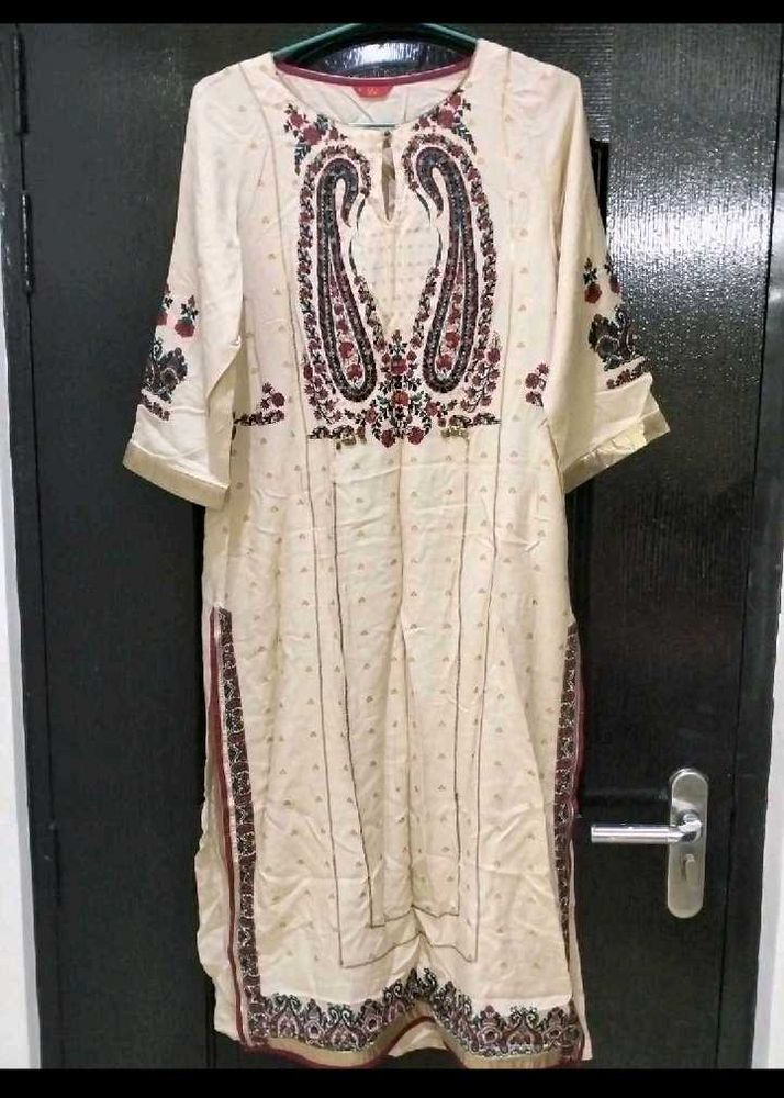 W Embellished Kurta