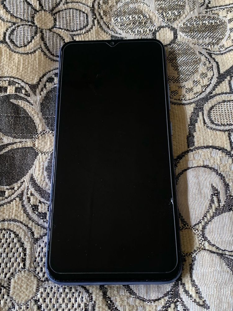 Realme C25