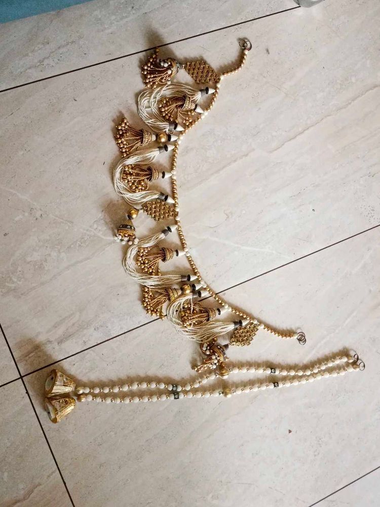 Gorgeous Gold &amp; White Tassel Embellishment