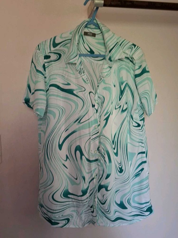 Patterned Button-Down Shirt