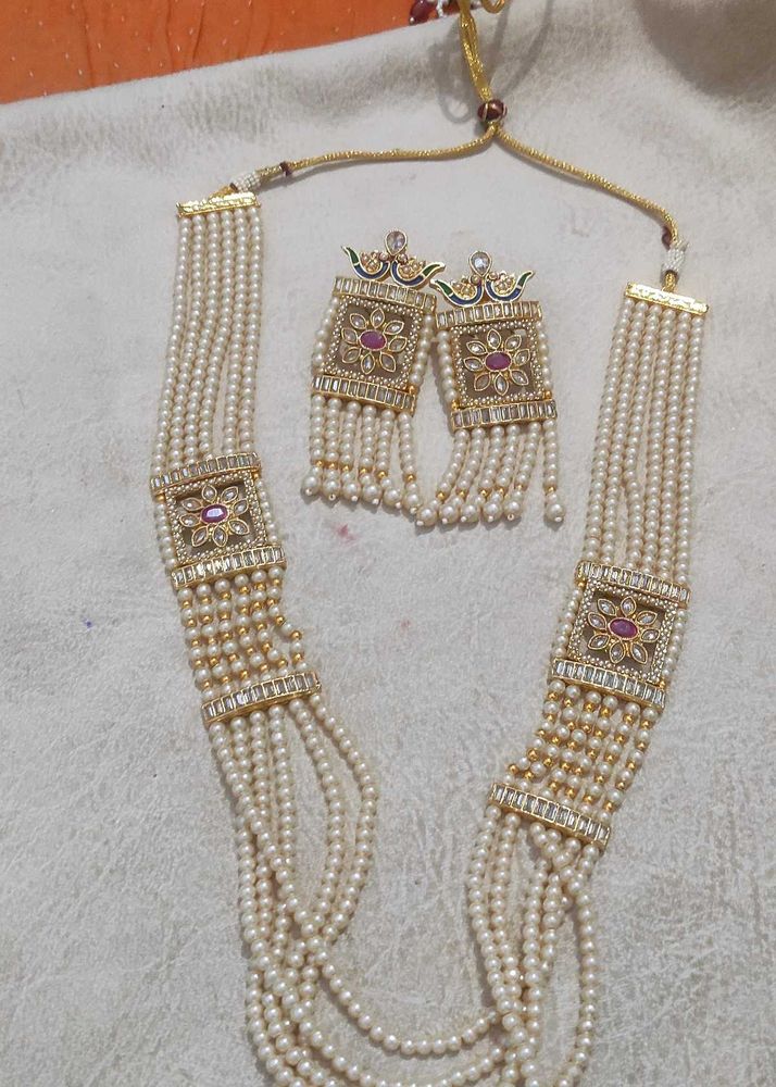 High Quality Kundan and Pearl Set