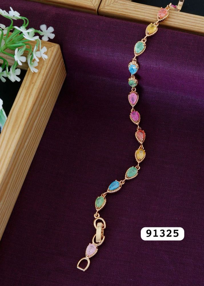 Elegant Gold-Tone Gemstone Bracelet