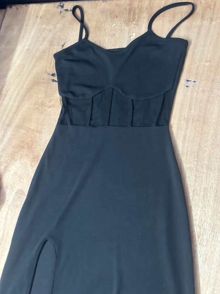 Black Bodycon Dress