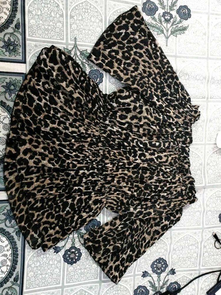 Leopard Print Ruched Top