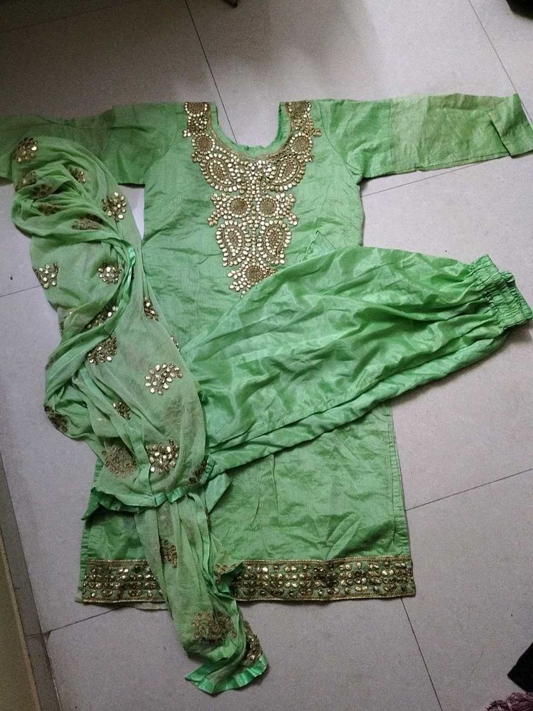 Kurta Set With Big Duppata
