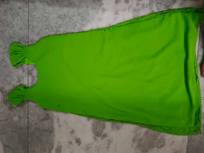 Vibrant Green Dress with Ruffle Sleeves