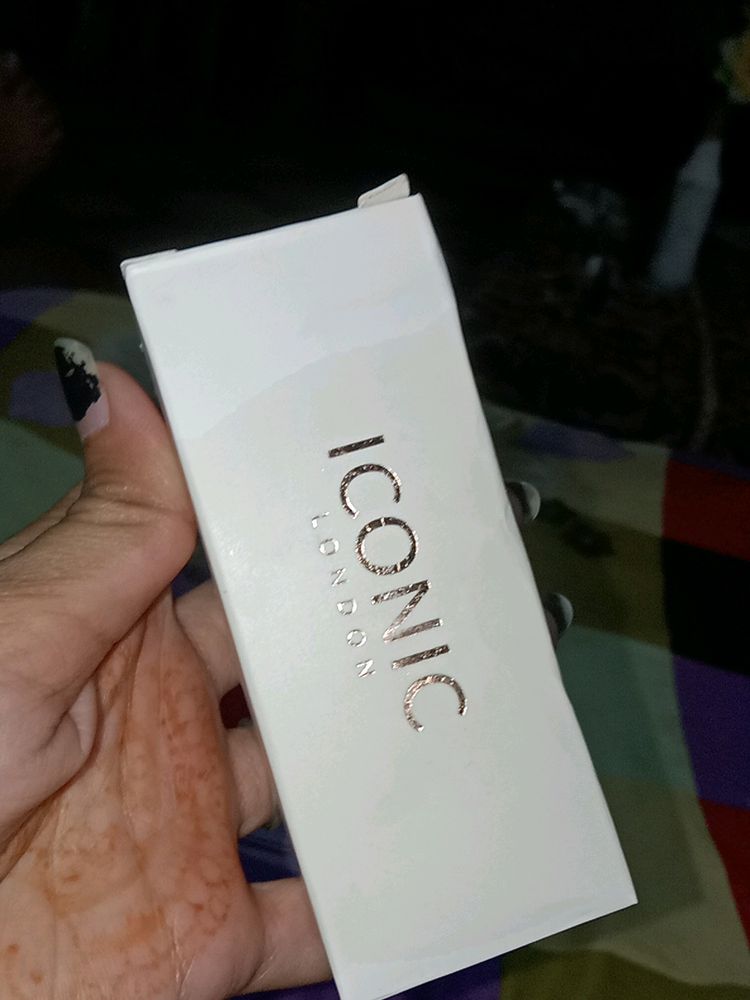 Iconic London Highlighter