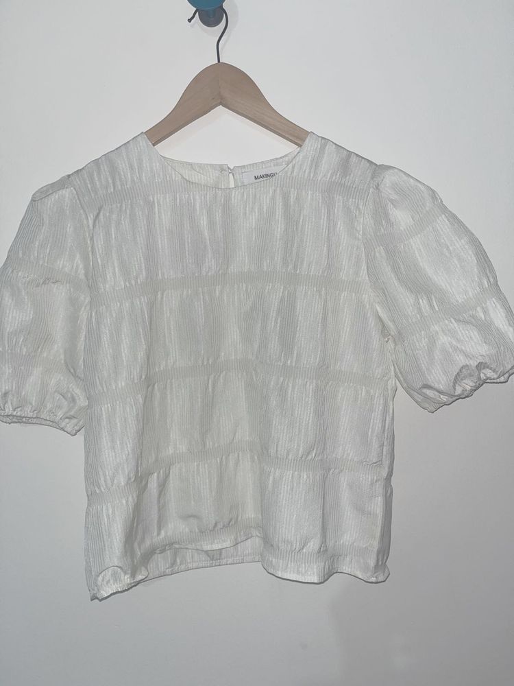 White Puff Sleeve Top