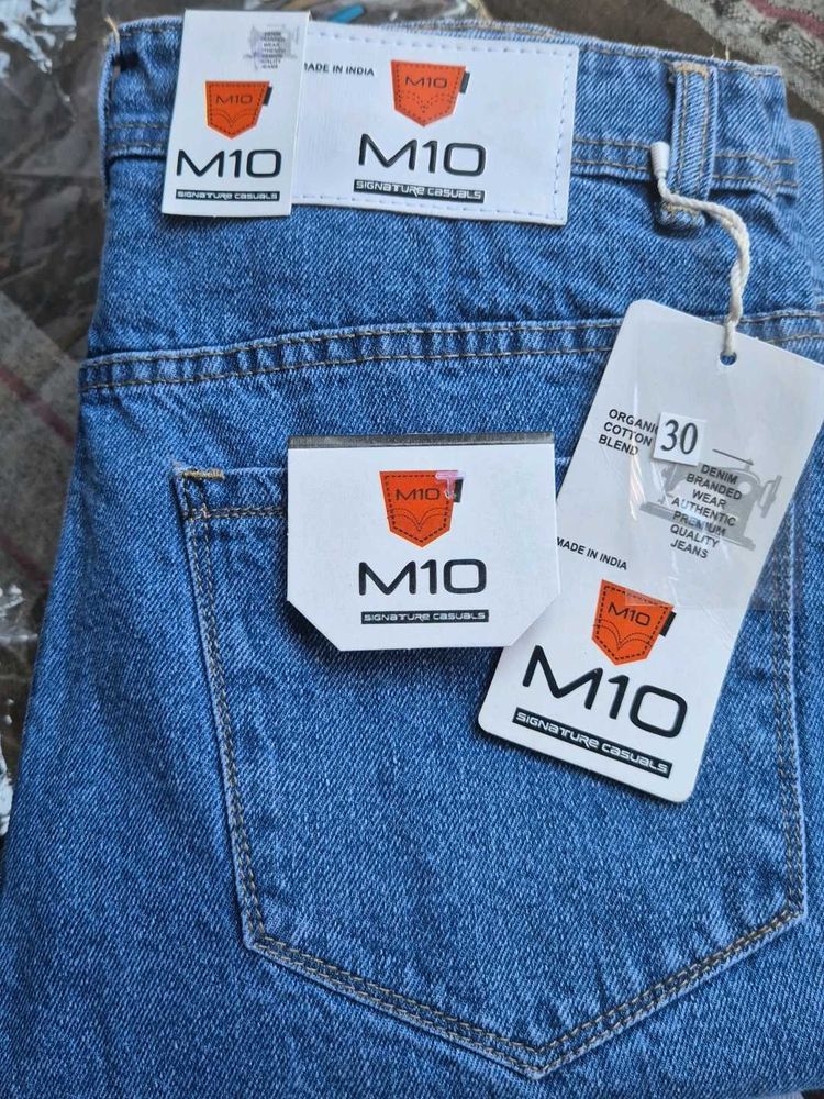 M10 Men&#39;s Jeans - Size 30