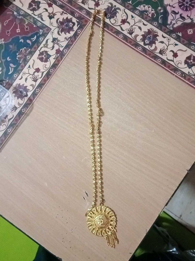 Gold-tone Pendant Necklace