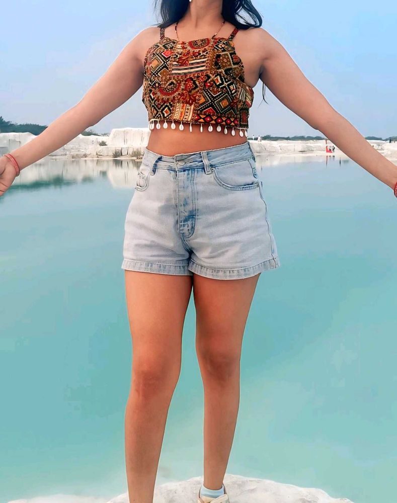 Crop Top and denim shorts combo