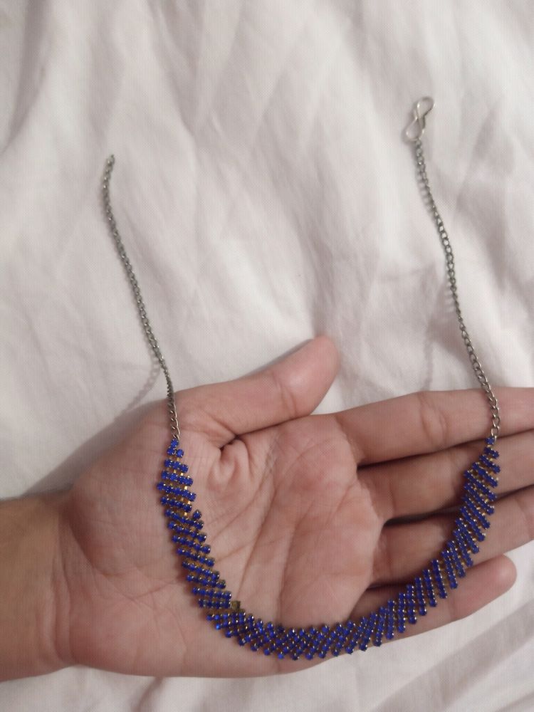 Violet Neck Chain