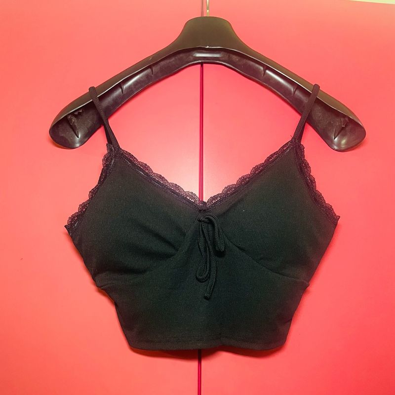 Ribbed Padded Black Crop Top
