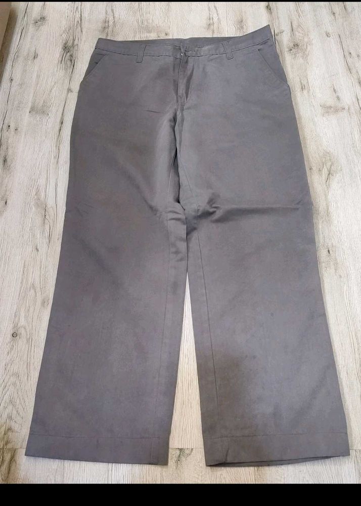 sc3950 Hawk Beggy Pants size 36