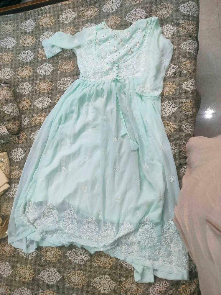chikenkari kurti