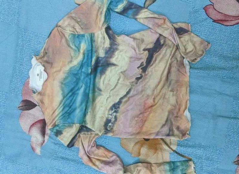 HM Tie-Dye Long Sleeve Top/Tshirt