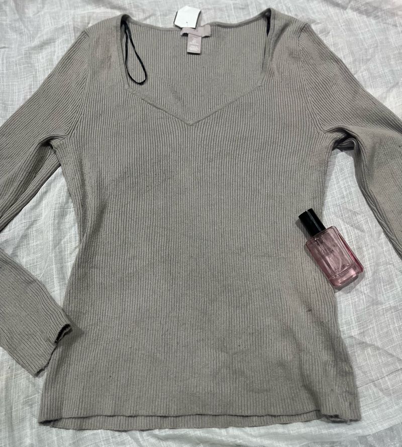 Sale 🚨H&amp;M Sweetheart Neck T-shirt ! Size -L